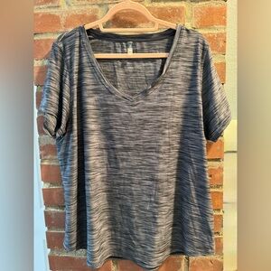 MTA Sport 1X Women's Gray V-Neck Top. PTP 23”
